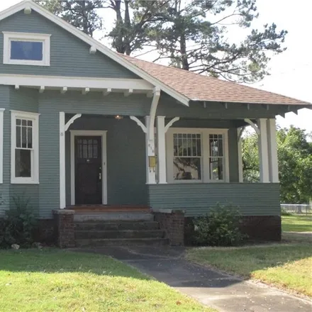 Buy this 3 bed house on 501 Kalamazoo Road in Paris, Logan County