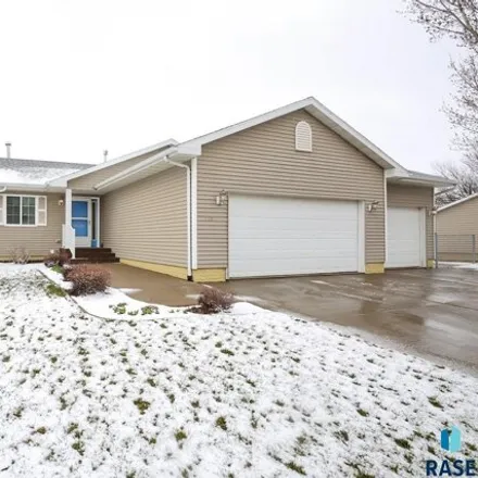 Buy this 5 bed house on 341 South Harrison Street in Lennox, SD 57039