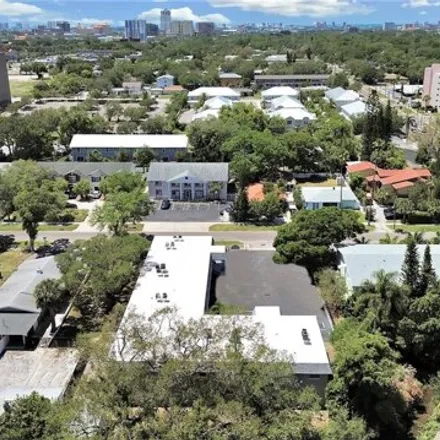 Image 8 - 111 N Lady Mary Dr, Clearwater, Florida, 33755 - House for sale