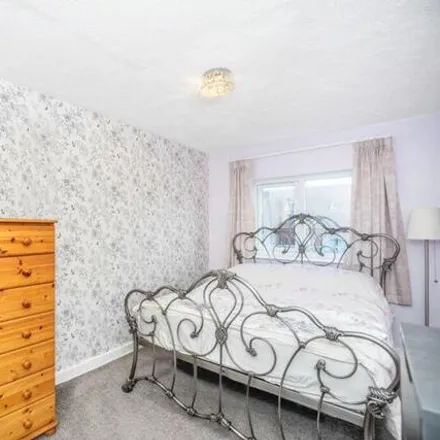 Image 7 - Crowley Court, Gravesend, DA11 0BE, United Kingdom - Apartment for sale