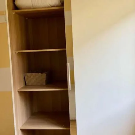 Rent this 4 bed apartment on Montse Villar Merchán in Rambla del Poblenou, 21