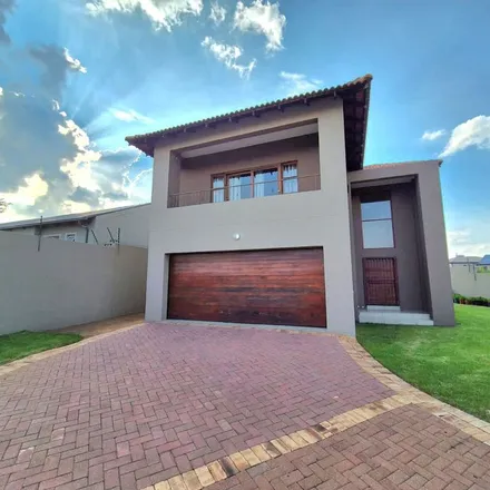Rent this 3 bed apartment on Blombos Crescent in Noordwyk, Gauteng