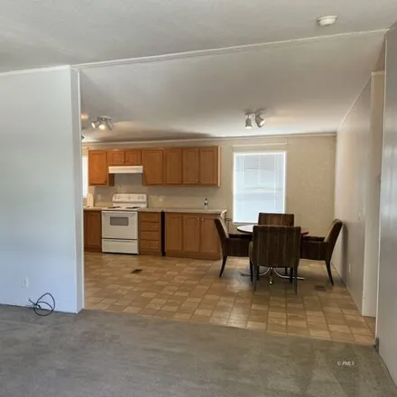 Image 4 - 1 Red Mesa Avenue, Page City Limits, AZ 86040, USA - Apartment for sale