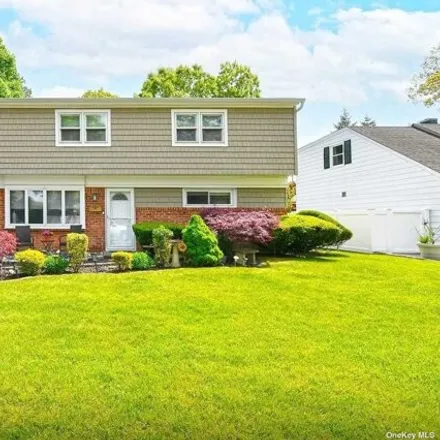 Buy this 5 bed house on 1691 Temple Drive in Wantagh, NY 11793