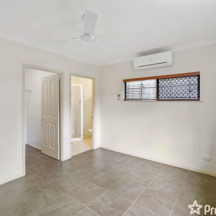 Image 9 - Silky Oak Court, Mooroobool QLD 4870, Australia - Apartment for rent