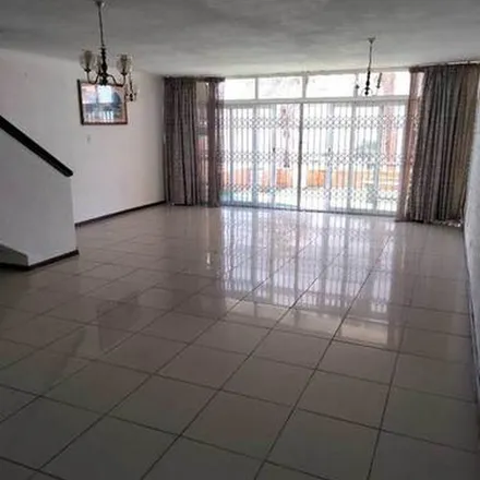 Rent this 3 bed apartment on Glengarry Crescent in Nelson Mandela Bay Ward 2, Gqeberha