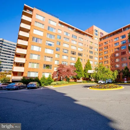 Buy this 1 bed condo on River Place North in 1121 Arlington Boulevard, Radnor Heights