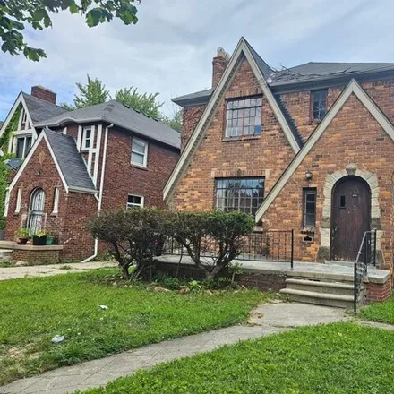 Buy this 4 bed house on 5900 Whittier Street in Detroit, MI 48224