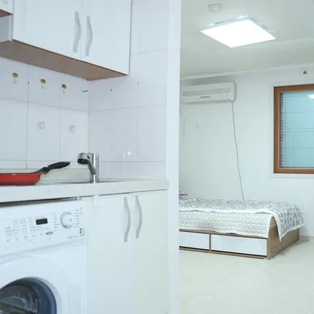 Rent this 1 bed apartment on Jegi-dong in Jeongneungcheon Bicycle Path, Jegi-dong