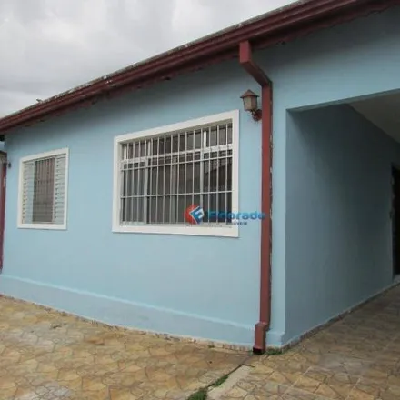 Rent this 2 bed house on Rua Hilda Consulin Duarte in Maria Antônia, Sumaré - SP
