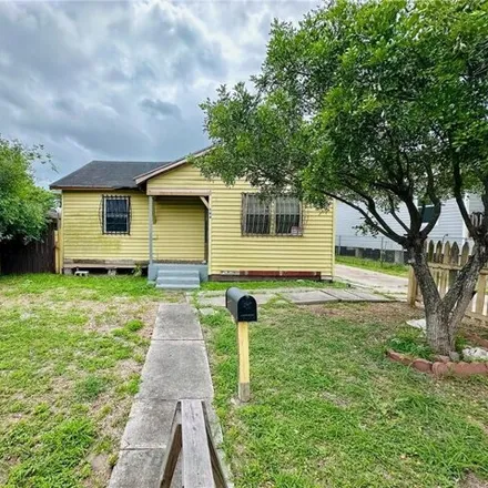 Buy this 4 bed house on 218 West Avenue E in Robstown, TX 78380