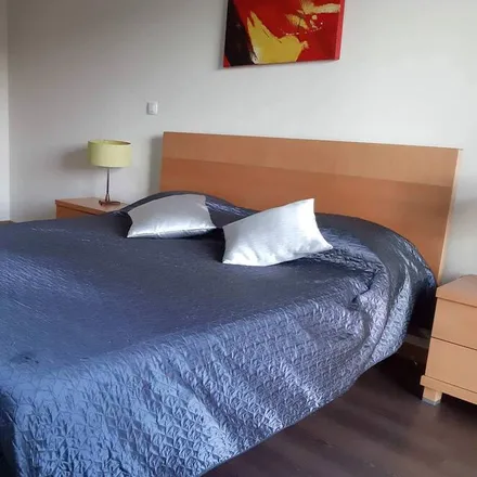 Rent this 2 bed apartment on Albufeira-Ferreiras in Largo da Estação, 8200-569 Albufeira