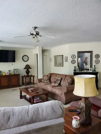 Image 4 - 3805 Shady Ln, Joshua, Texas, 76058 - Apartment for sale