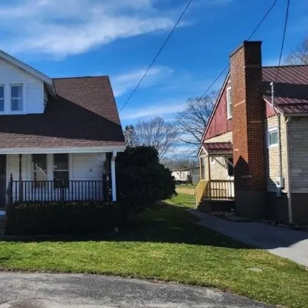 Buy this 4 bed house on 355 Myers Avenue in East Beckley, Beckley