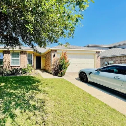 Rent this 3 bed house on 9248 Lamplighter Trail in Fort Worth, TX 76244