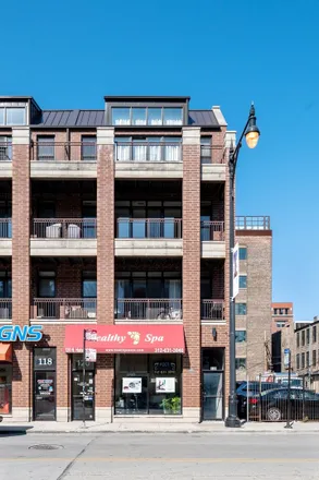 Rent this 3 bed condo on 114-120 North Halsted Street in Chicago, IL 60661