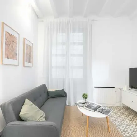 Image 6 - Carrer de Sant Pere Mitjà, 41, 08003 Barcelona, Spain - Apartment for rent