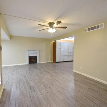 Image 3 - Country Place Drive, Houston, TX 77079, USA - Condo for sale