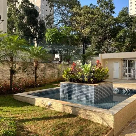 Buy this 4 bed apartment on Rua Aluisio Azevedo in Santana, São Paulo - SP