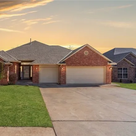Buy this 3 bed house on 1208 Summerhill Drive in Moore, OK 73160