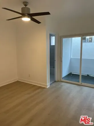 Image 7 - 14875 Clark Street, Los Angeles, CA 91411, USA - House for rent