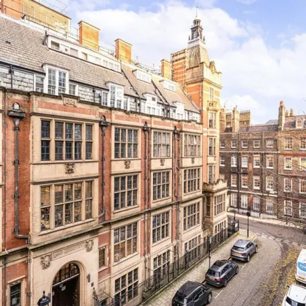 Rent this 2 bed apartment on London School of Economics and Political Science in Houghton Street, London