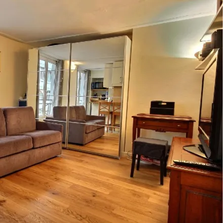 Rent this 1 bed apartment on 4 Rue Feydeau in 75002 Paris, France