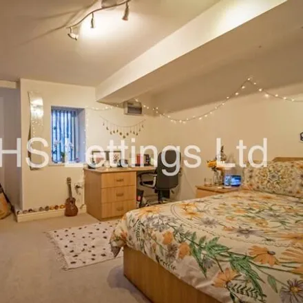 Image 7 - 104 Belle Vue Road, Leeds, LS3 1DA, United Kingdom - Apartment for rent