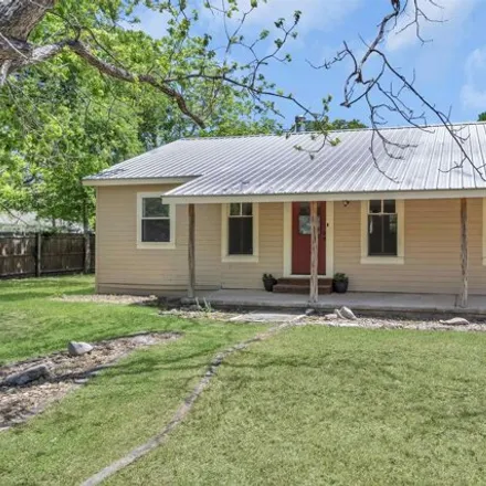 Buy this 3 bed house on 669 South Vanderveer Street in Burnet, TX 78611