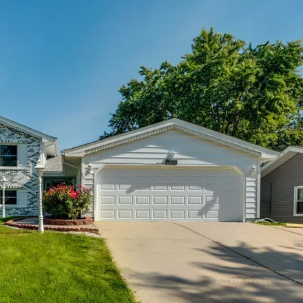 Rent this 3 bed house on 1270 Campbell Lane in Hoffman Estates, Schaumburg Township