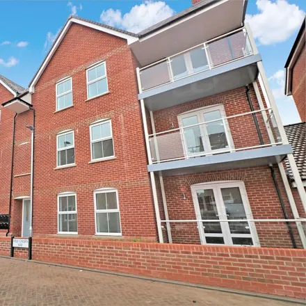 Rent this 2 bed apartment on Milk Churn Way in Woolmer Green, SG3 6FF