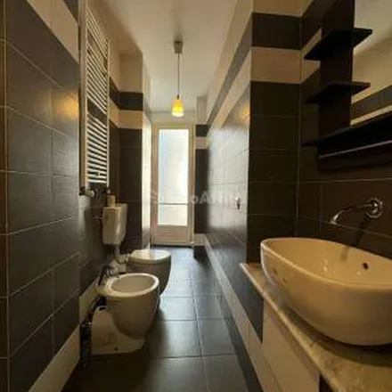 Image 5 - Via Giambattista Balbis 6, 10144 Turin TO, Italy - Apartment for rent
