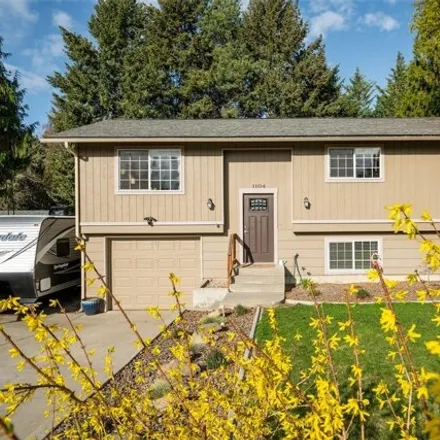 Buy this 4 bed house on 1104 Cherry Circle in East Wenatchee Bench, East Wenatchee