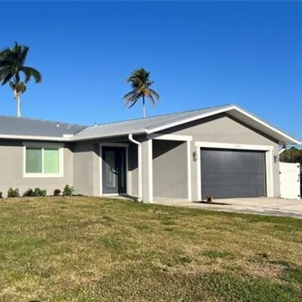 Buy this 4 bed house on 2101 Havana Avenue in Fort Myers Shores, Lee County