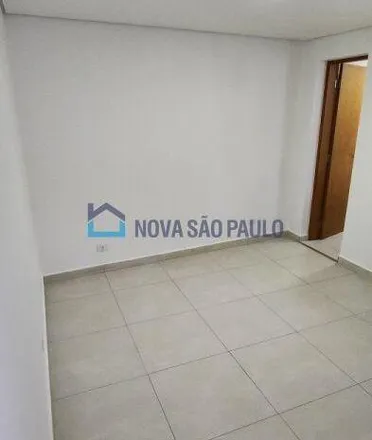 Rent this 1 bed apartment on Ponto de Táxi Ultrafarma in Rua Urânio 11, Vila da Saúde