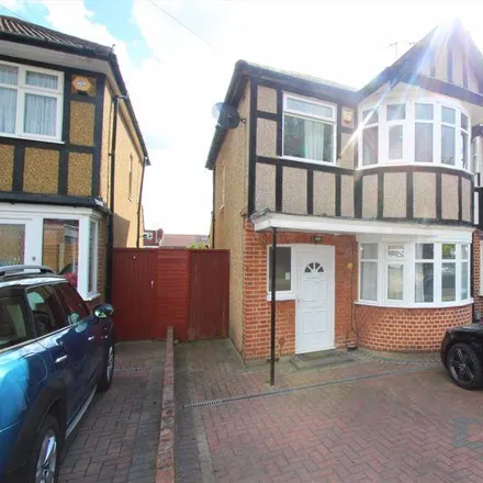 Rent this 3 bed townhouse on Perwell Avenue in London, HA2 9JT