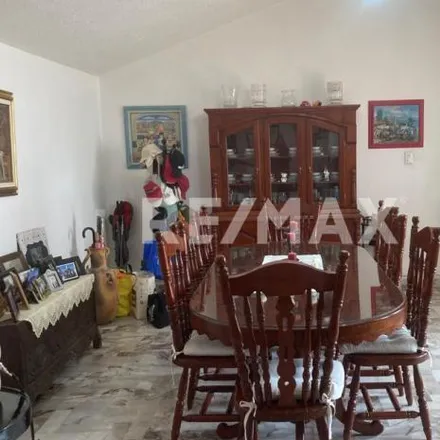 Buy this 4 bed house on Calle Acueducto de Zempoala in 53270 Naucalpan de Juárez, MEX
