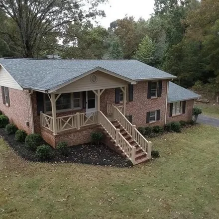 Buy this 4 bed house on 466 River Road in Piedmont, SC 29673