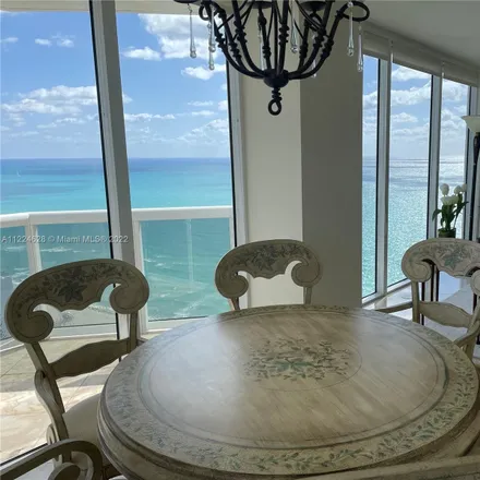 Image 6 - Blue Diamond Condominium, 4779 Collins Avenue, Miami Beach, FL 33140, USA - Condo for rent