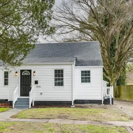 Buy this 3 bed house on 3203 Winchester Drive in Portsmouth, VA 23707