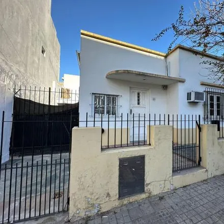 Rent this 2 bed house on Alvear 1384 in Partido de San Fernando, 1646 San Fernando