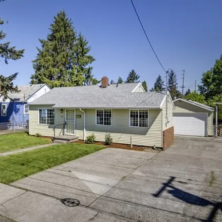 Buy this 3 bed house on 5609 Southeast Schiller Street in Portland, OR 97206