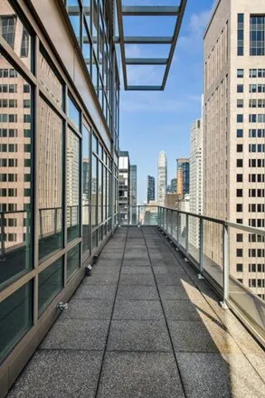 Image 8 - Park Avenue Place, 60 East 55th Street, New York, NY 10022, USA - Condo for sale
