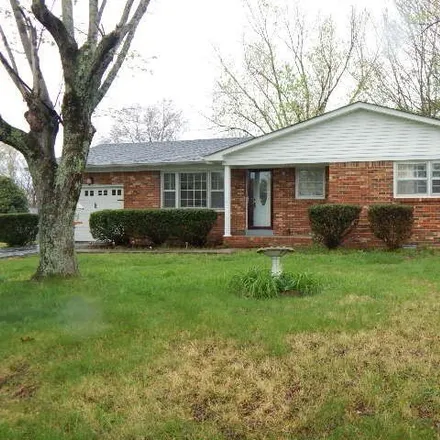 Buy this 3 bed house on 391 Skyline Drive in McMinnville, TN 37110