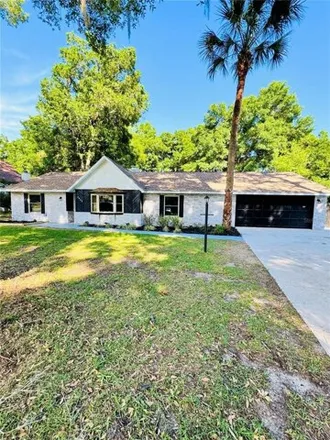 Buy this 3 bed house on 2899 Southeast 49th Avenue in Marion County, FL 34480