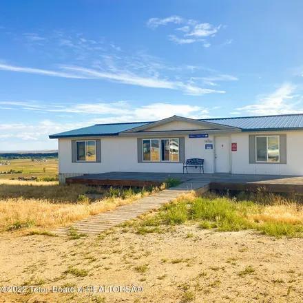 Image 2 - 99 East Meadow Lark Drive, Sublette County, WY 82941, USA - House for sale