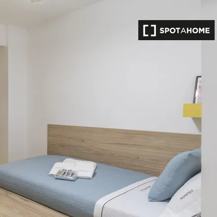 Rent this 3 bed room on Granier in Carrer de Ribera, 46002 Valencia