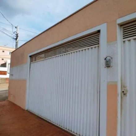 Buy this 3 bed house on Rua José Bonifácio in Centro, São Carlos - SP
