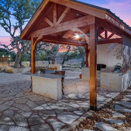 Image 5 - Last Stage Way, Bulverde, TX, USA - House for sale