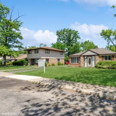 Image 3 - 60 Marquette Street, Park Forest, Rich Township, IL 60466, USA - House for sale